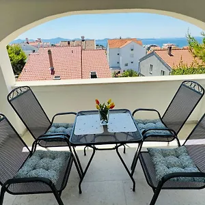 3* Guest house & Petra