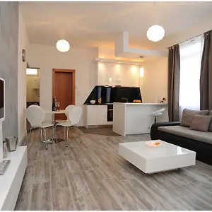 Maison d'hôtes D&g -i Apartment&room, Zadar