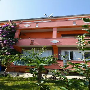 3* Affittacamere Nada